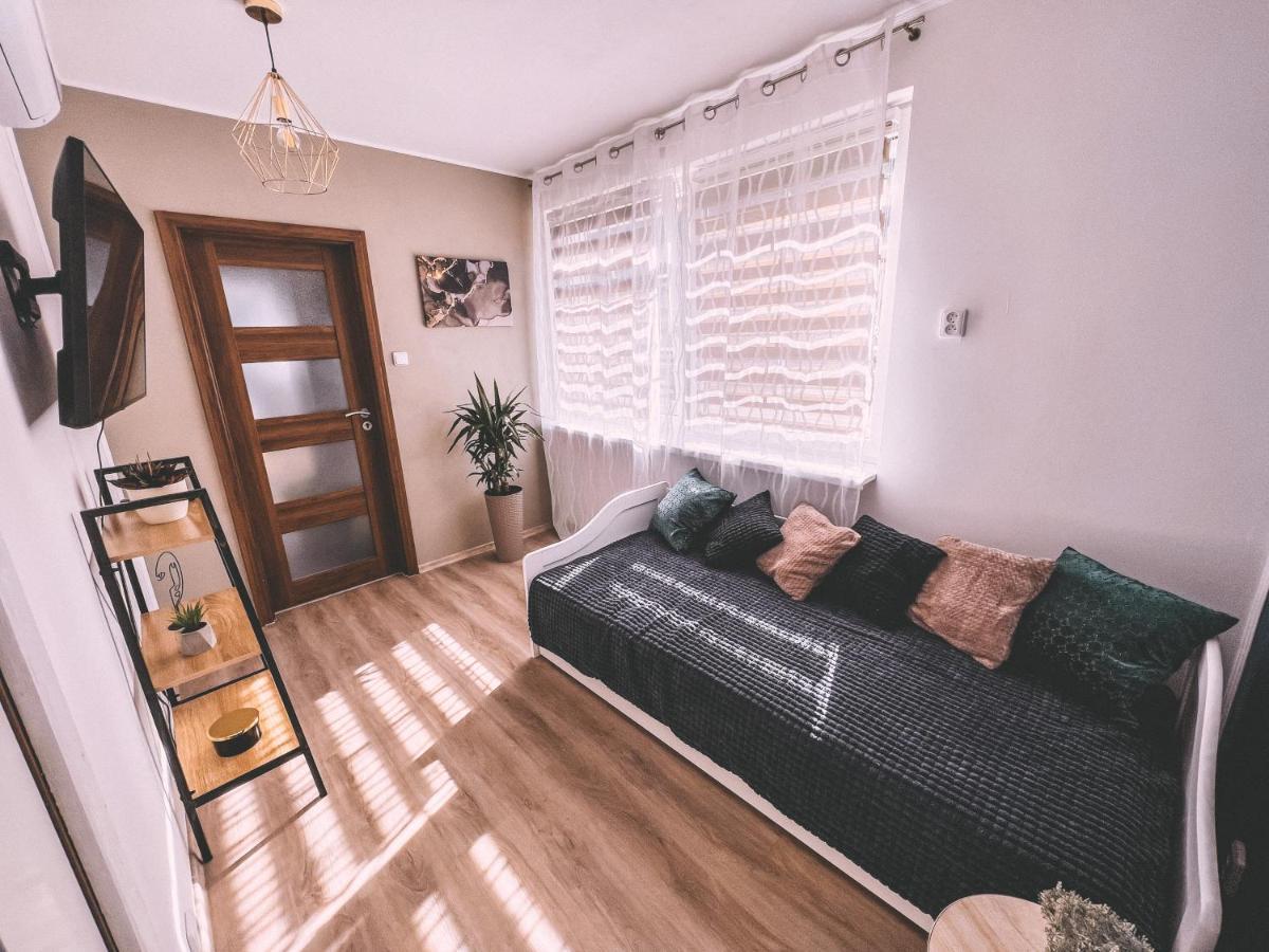 Unicorn Hrensko Apartment Екстериор снимка