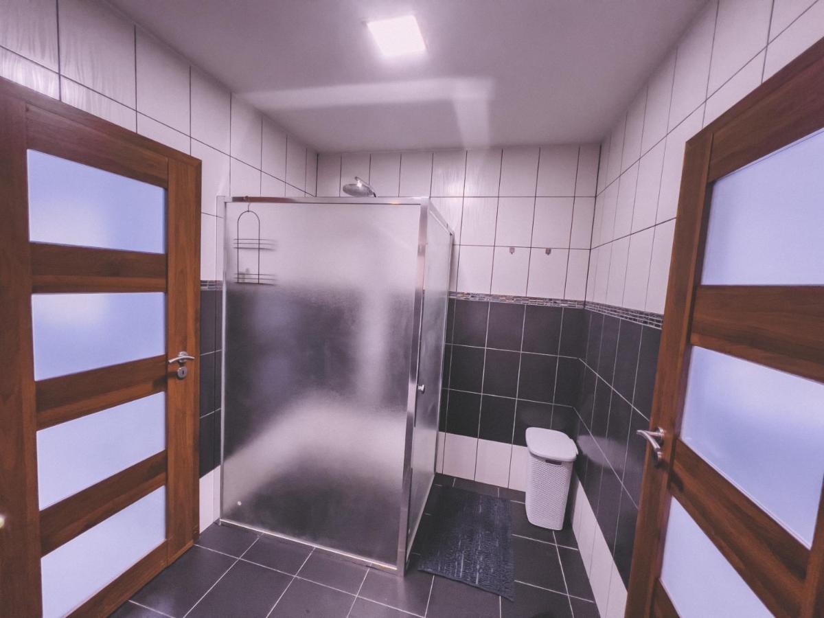 Unicorn Hrensko Apartment Екстериор снимка